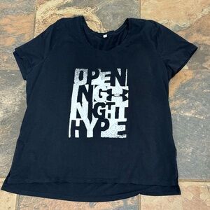 Women’s Under Armour T-Shirt